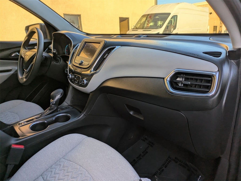 Thumbnail: 2023 Chevrolet Equinox - 34