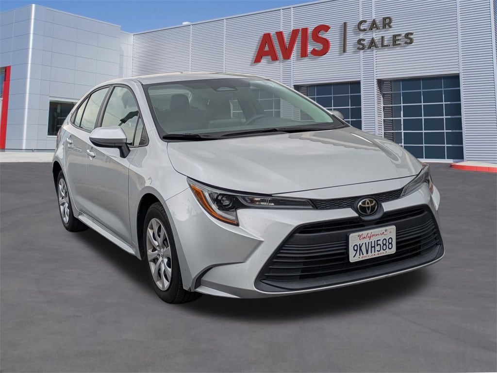 Thumbnail: 2024 Toyota Corolla - 3