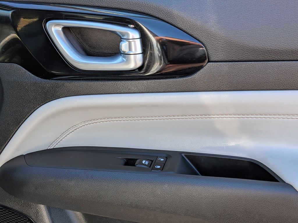 Thumbnail: 2025 Jeep Compass - 33