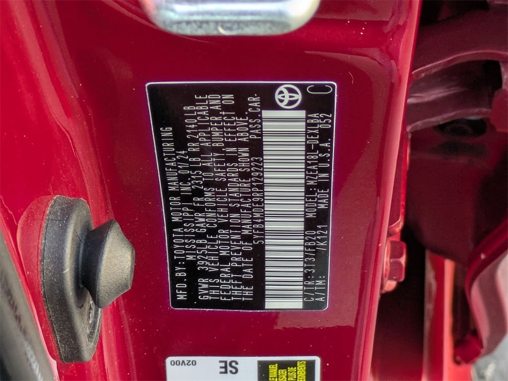 Thumbnail: 2024 Toyota Corolla - 37