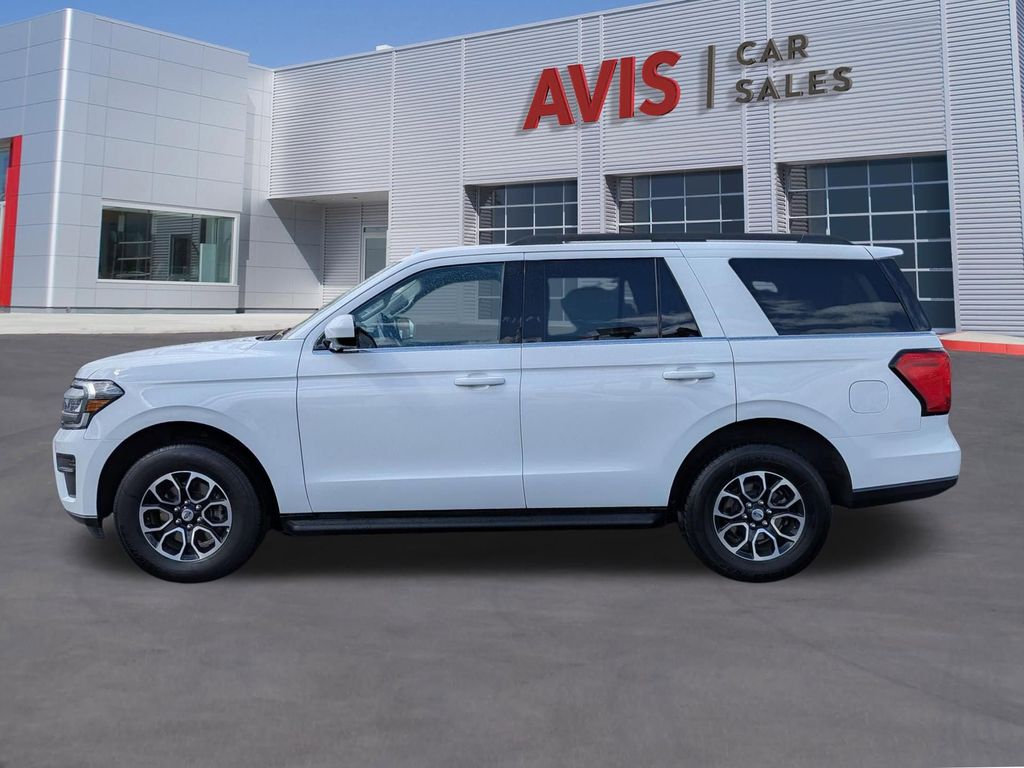Thumbnail: 2024 Ford Expedition - 10