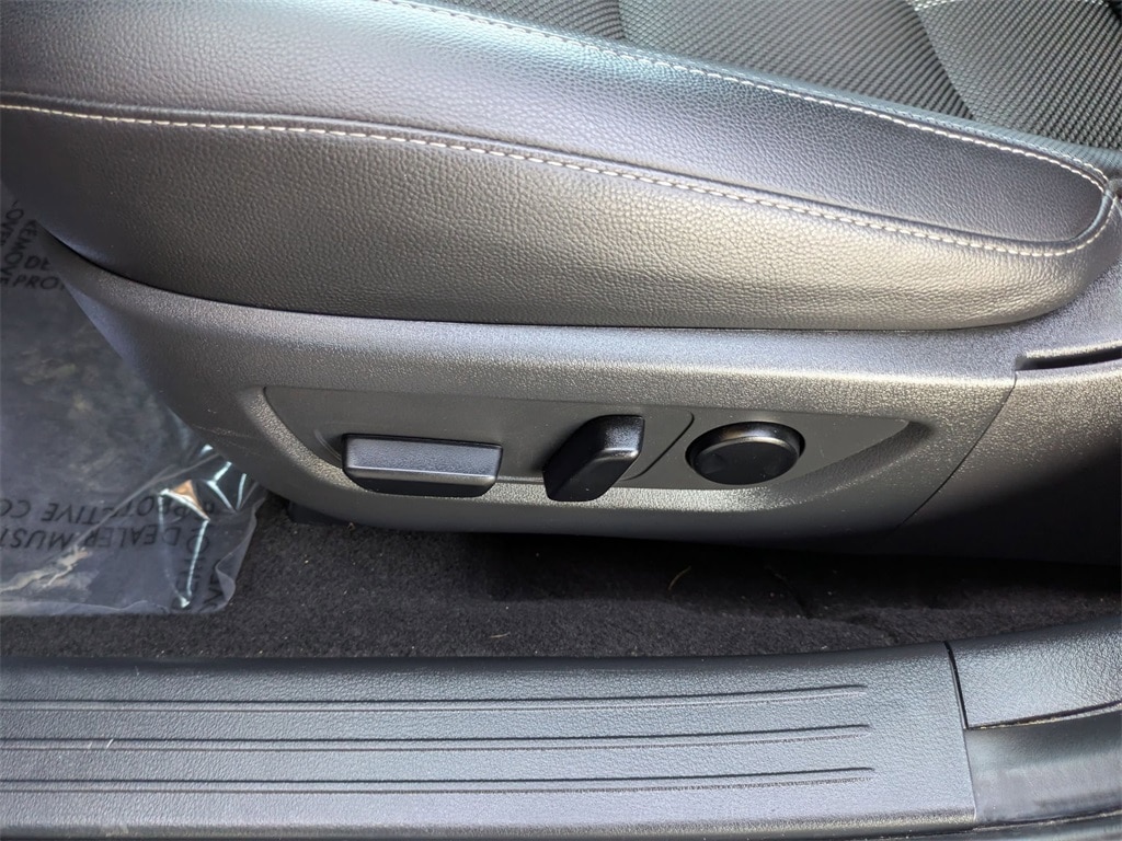 Thumbnail: 2024 Mazda CX-50 - 14