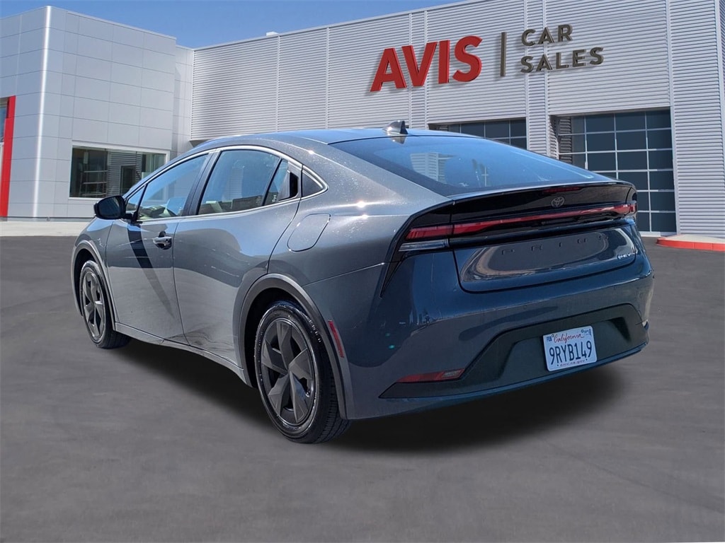 Thumbnail: 2025 Toyota Prius - 9