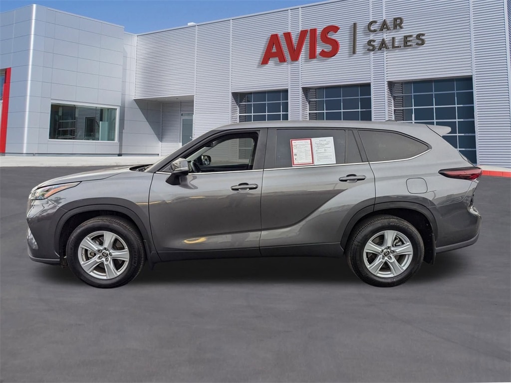 Thumbnail: 2024 Toyota Highlander - 10