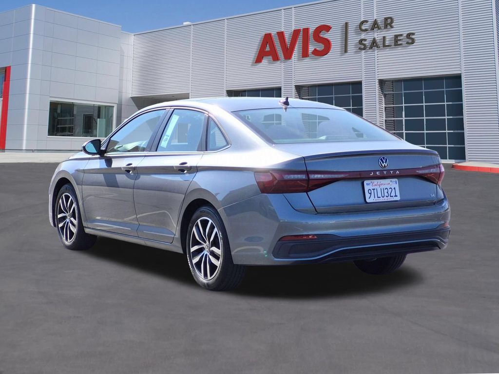 Thumbnail: 2025 Volkswagen Jetta - 9