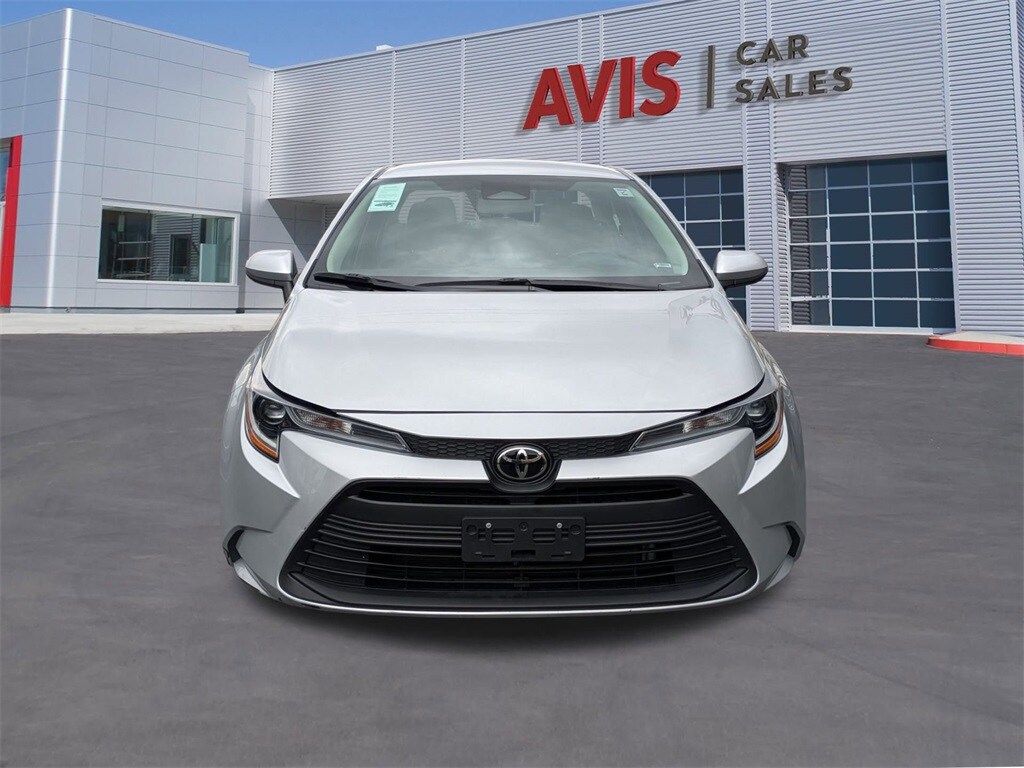 2024 Toyota Corolla LE photo 2