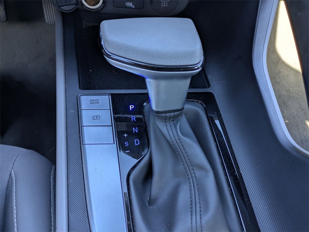 Thumbnail: 2024 Hyundai Elantra - 24