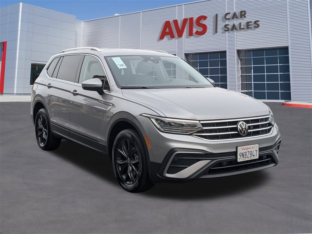 Thumbnail: 2024 Volkswagen Tiguan - 3