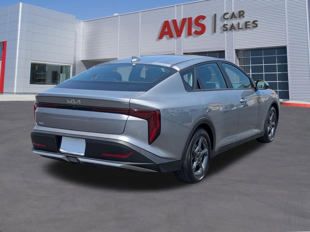 Thumbnail: 2025 Kia K4 - 3