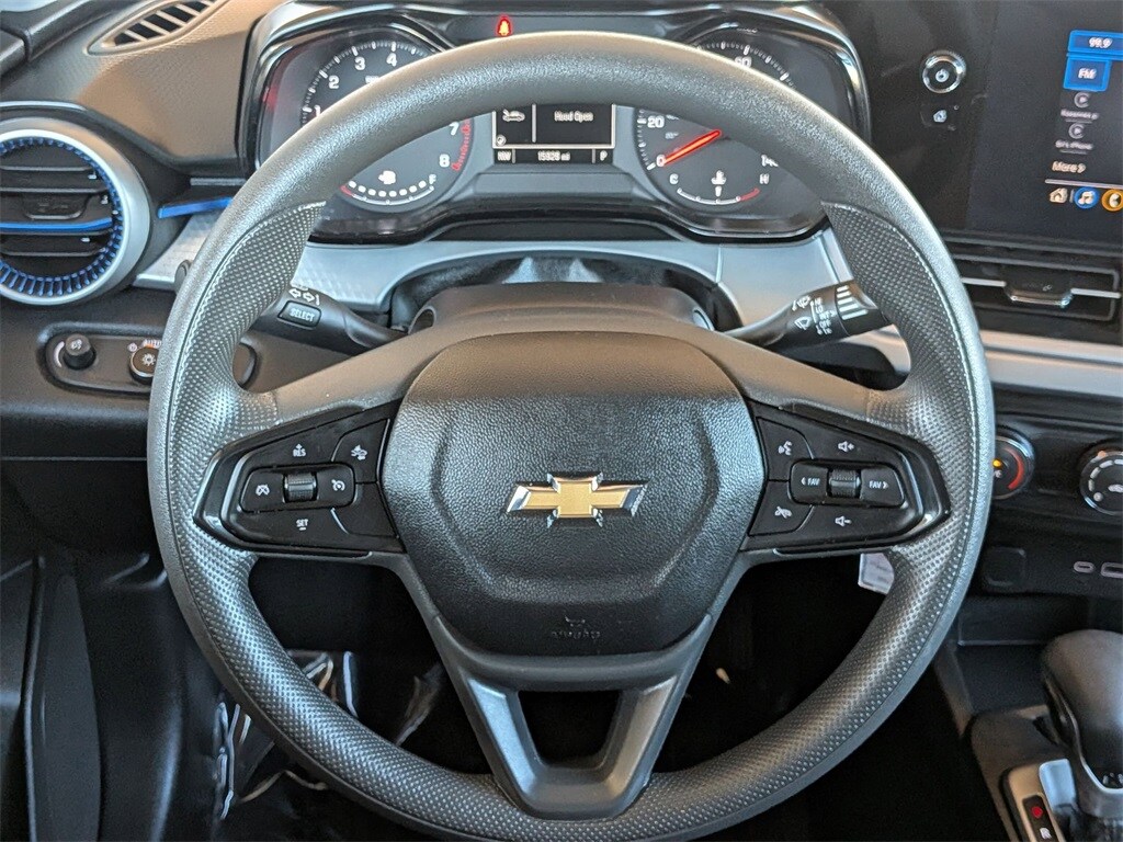 Thumbnail: 2025 Chevrolet Trax - 20