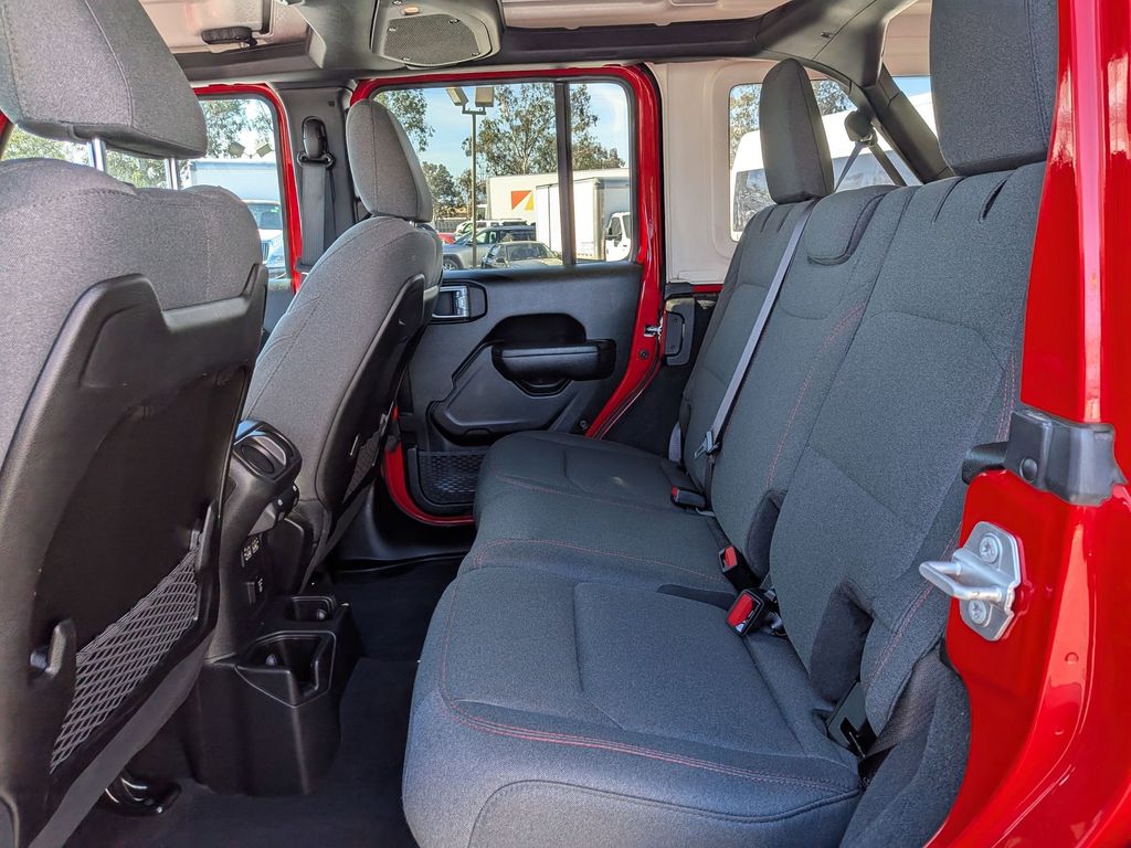 Thumbnail: 2025 Jeep Wrangler - 28