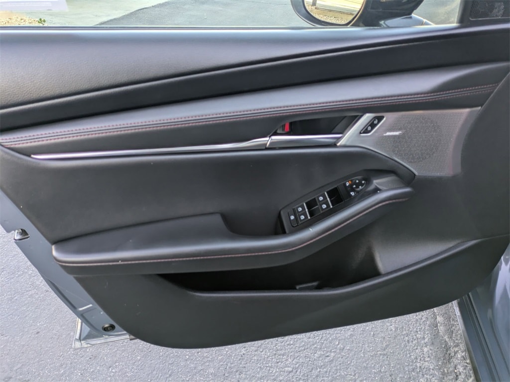 Thumbnail: 2023 Mazda Mazda3 - 11