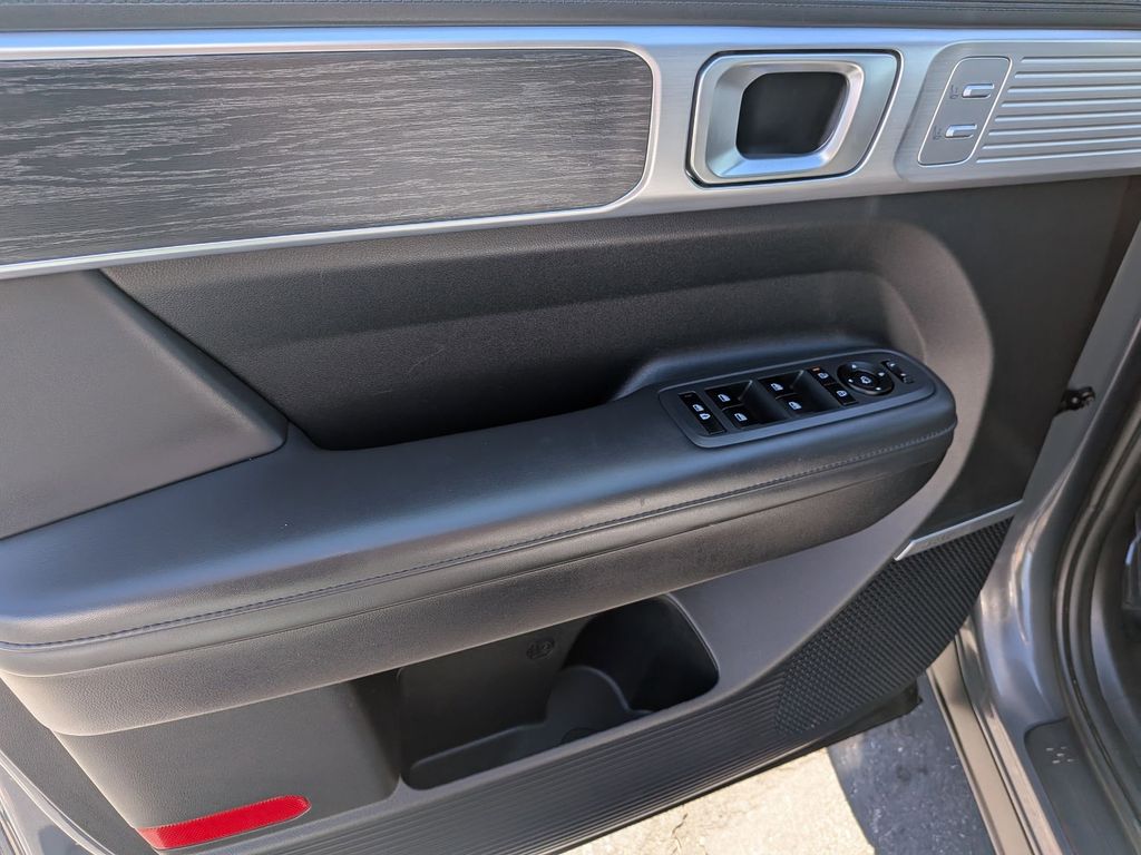 Thumbnail: 2025 Hyundai Santa Fe - 11