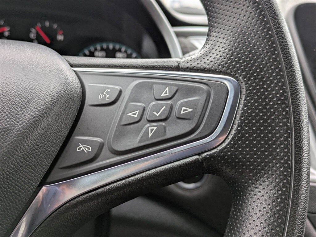 Thumbnail: 2023 Chevrolet Malibu - 22
