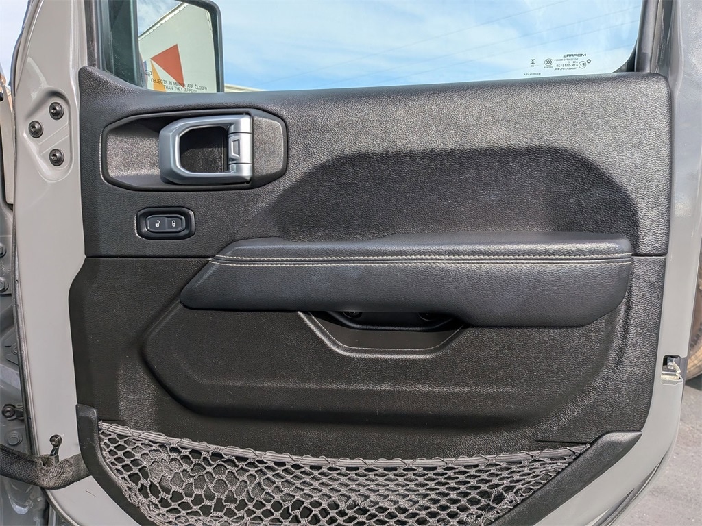 Thumbnail: 2023 Jeep Wrangler - 30