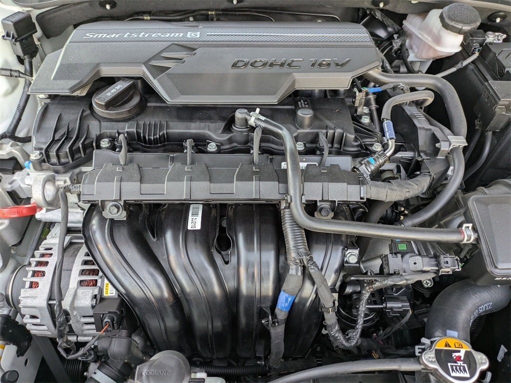 Thumbnail: 2024 Hyundai Elantra - 36