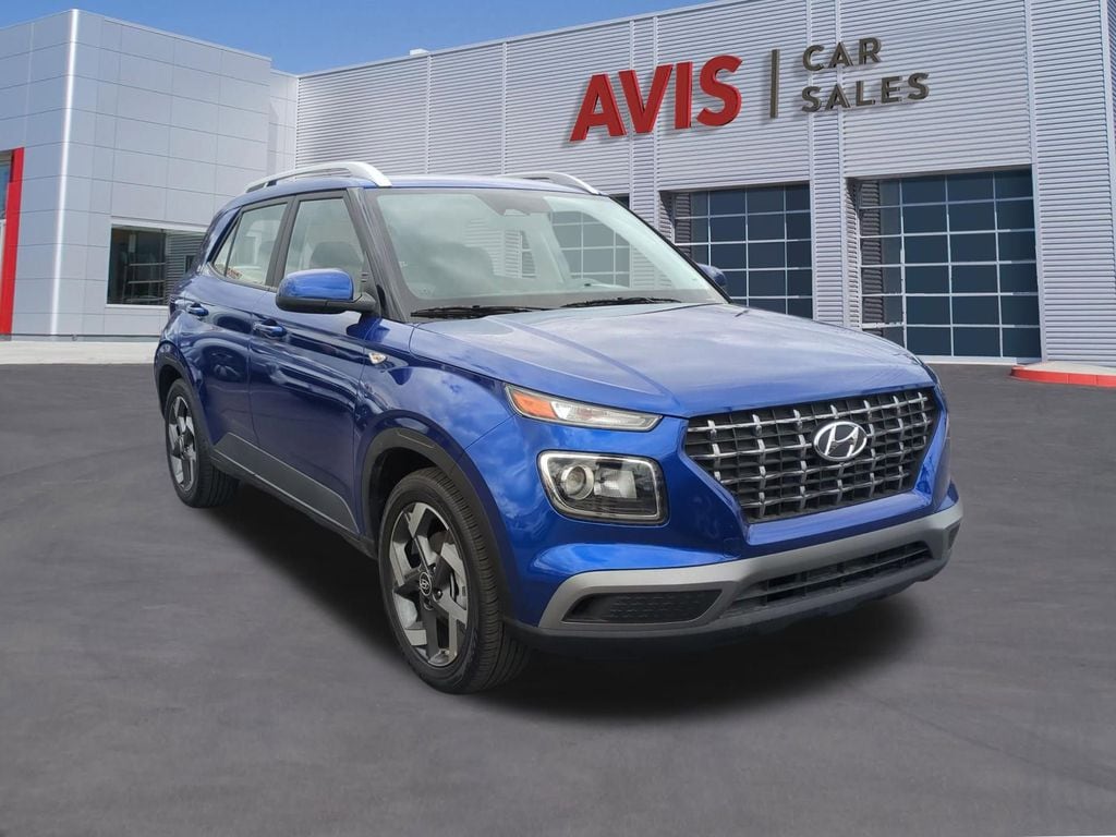 Thumbnail: 2025 Hyundai Venue - 3
