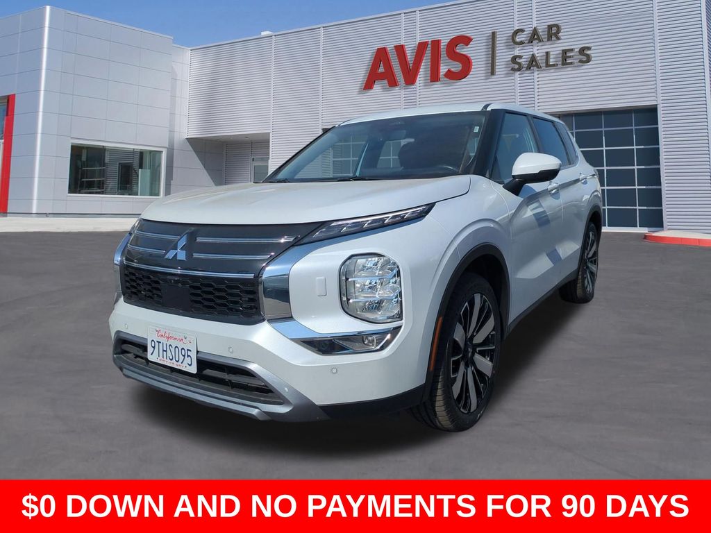 Thumbnail: 2025 Mitsubishi Outlander - 1