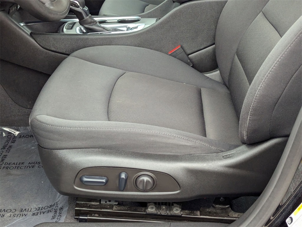 2023 Chevrolet Malibu LT 14