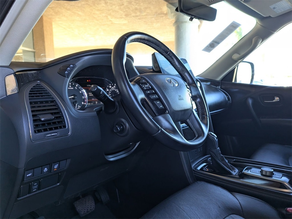 Thumbnail: 2024 INFINITI QX80 - 15