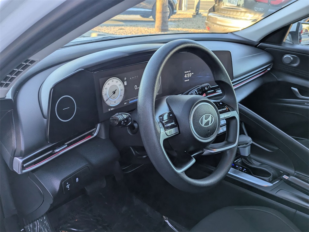 Thumbnail: 2024 Hyundai Elantra - 15