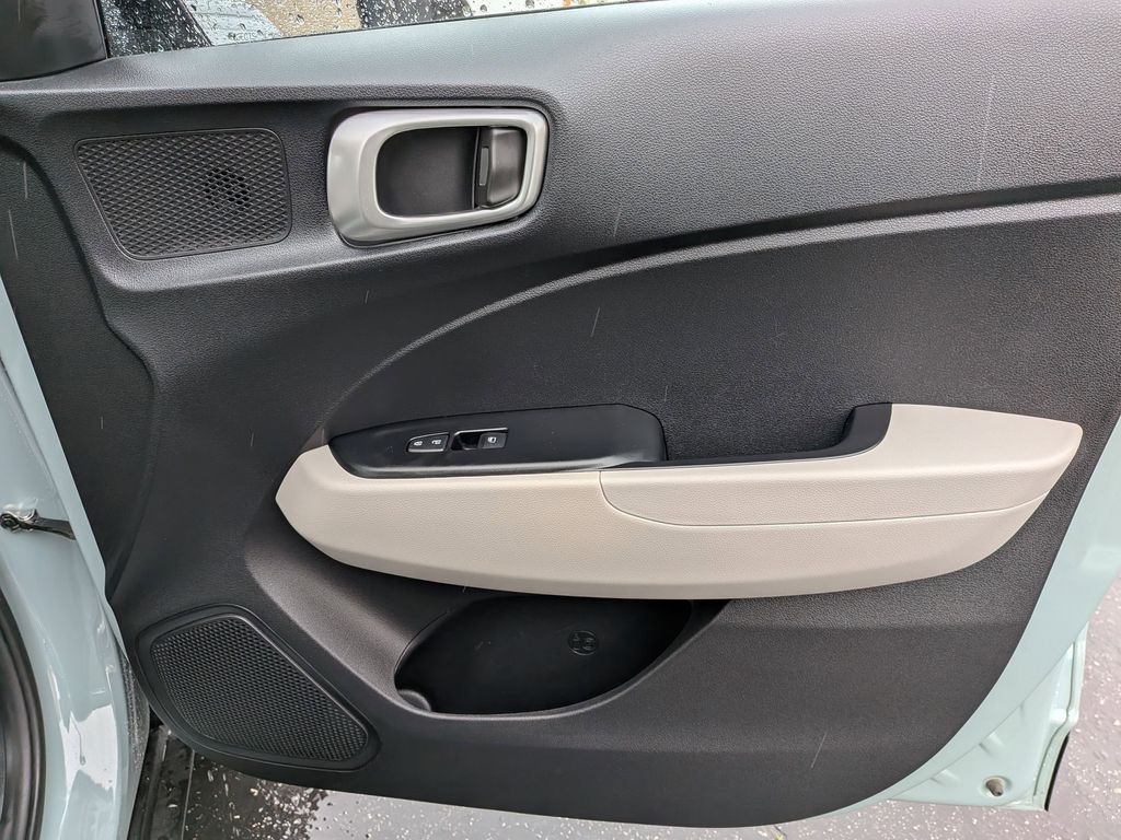 Thumbnail: 2025 Hyundai Venue - 33