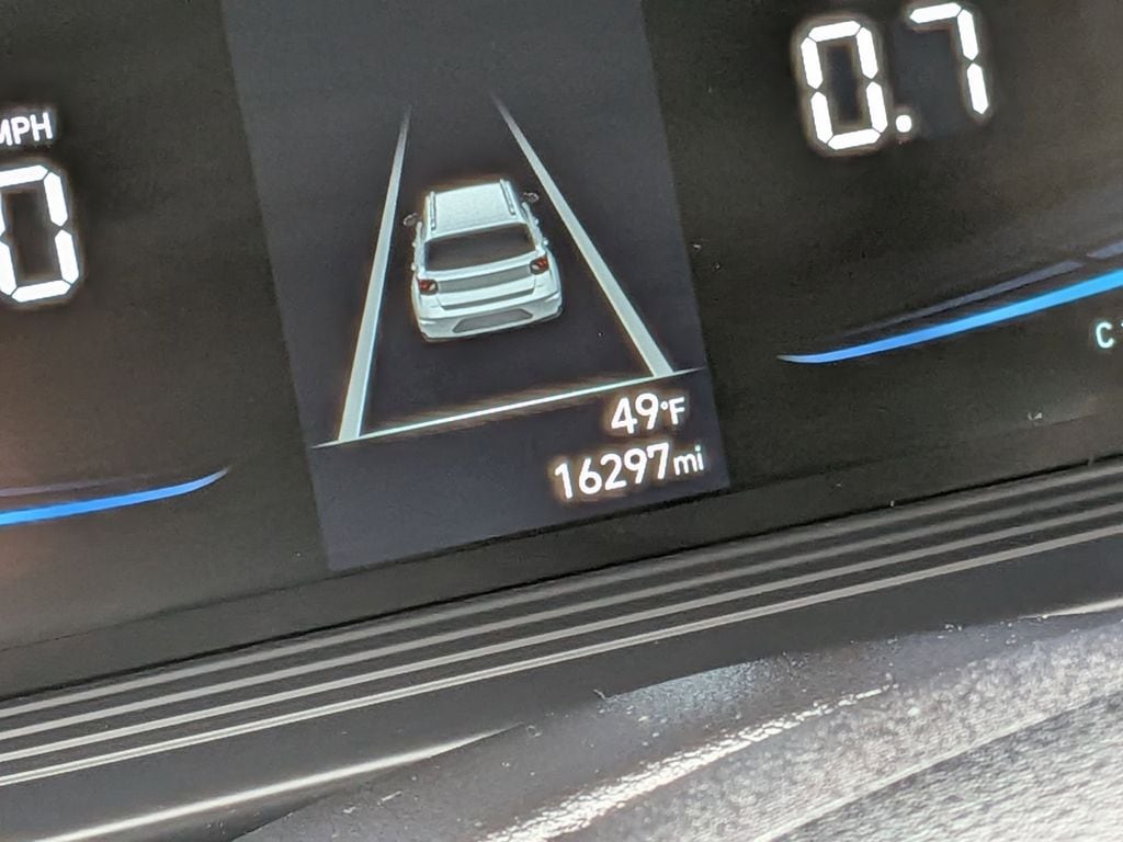 Thumbnail: 2025 Hyundai Venue - 18