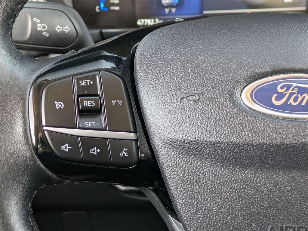 Thumbnail: 2023 Ford Escape - 20