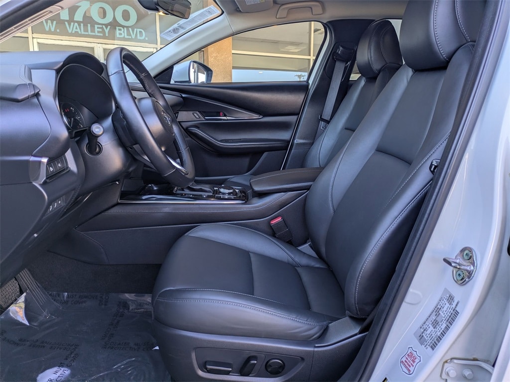 Thumbnail: 2025 Mazda CX-30 - 25