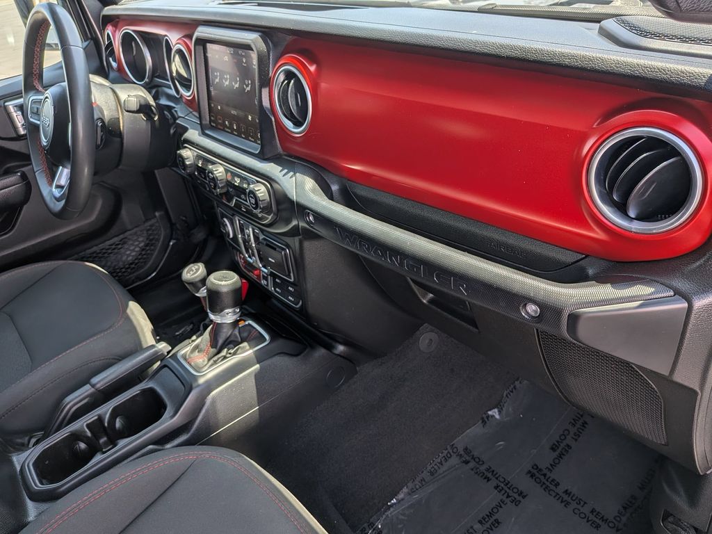 2023 Jeep Wrangler 4-Door Rubicon - Photo 31