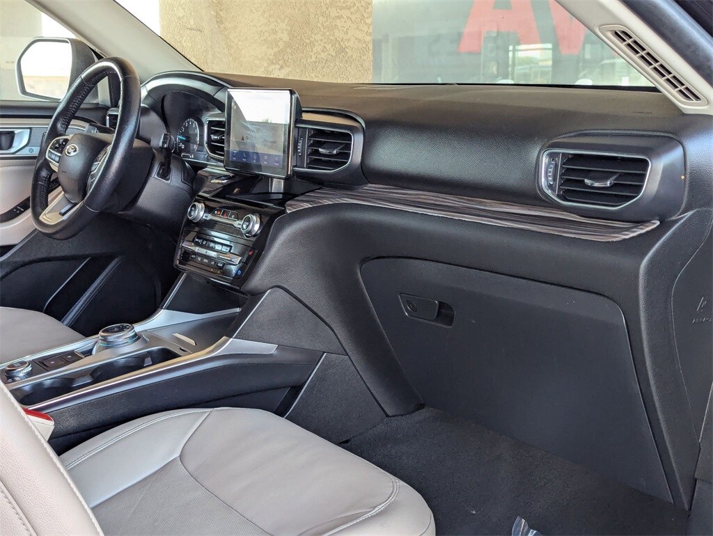 Thumbnail: 2023 Ford Explorer - 34