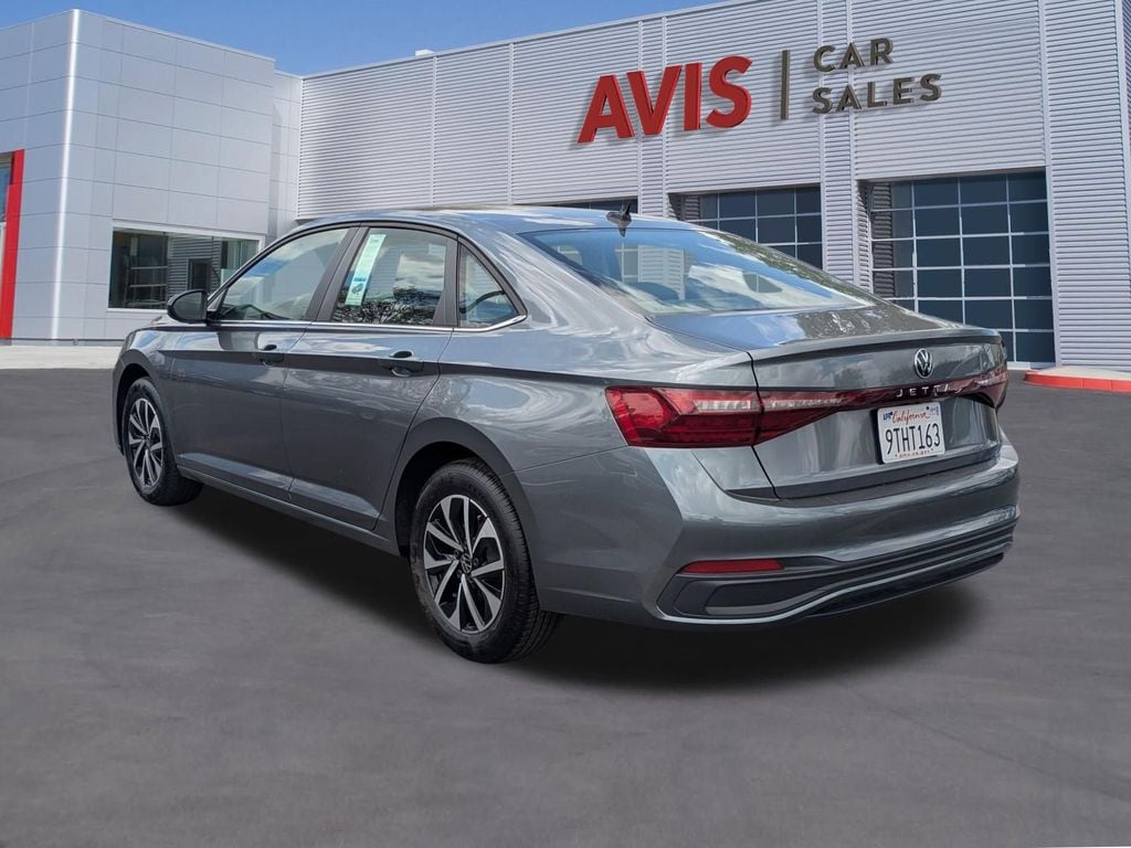 Thumbnail: 2025 Volkswagen Jetta - 9