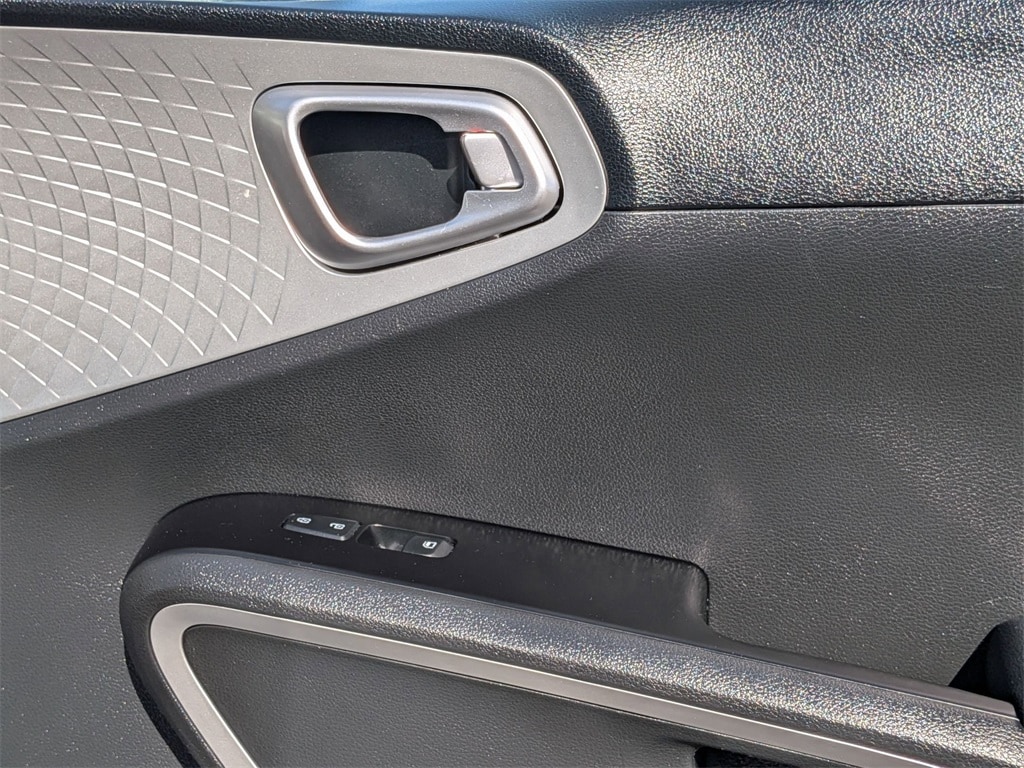 Thumbnail: 2024 Kia Soul - 33