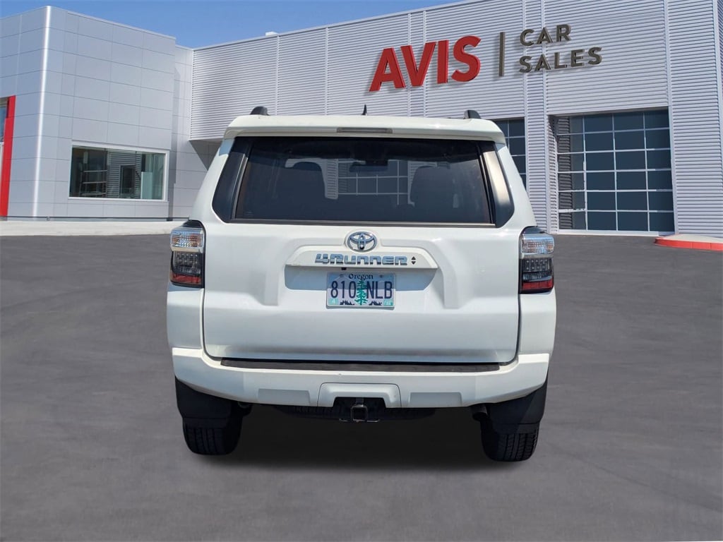 Thumbnail: 2024 Toyota 4Runner - 7