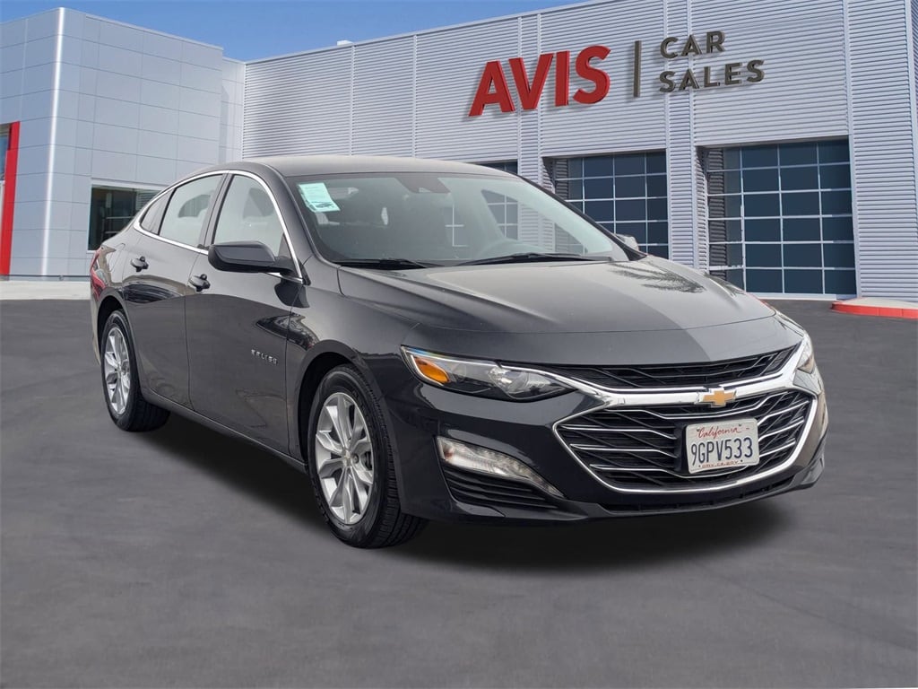 Thumbnail: 2023 Chevrolet Malibu - 3