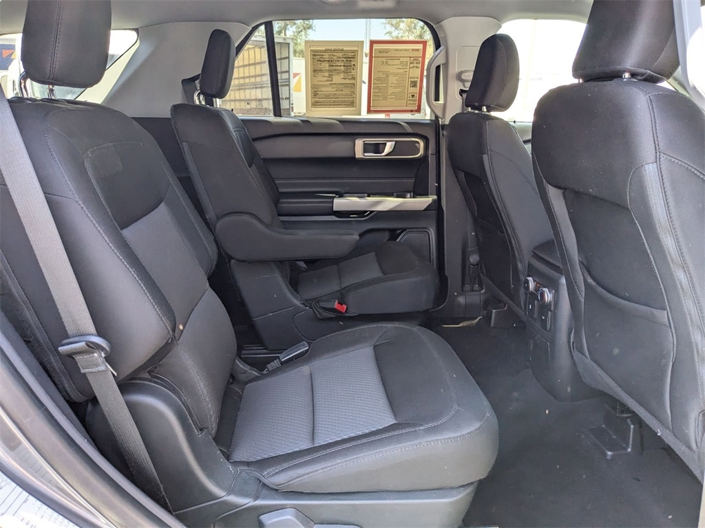 2022 Ford Explorer XLT 31