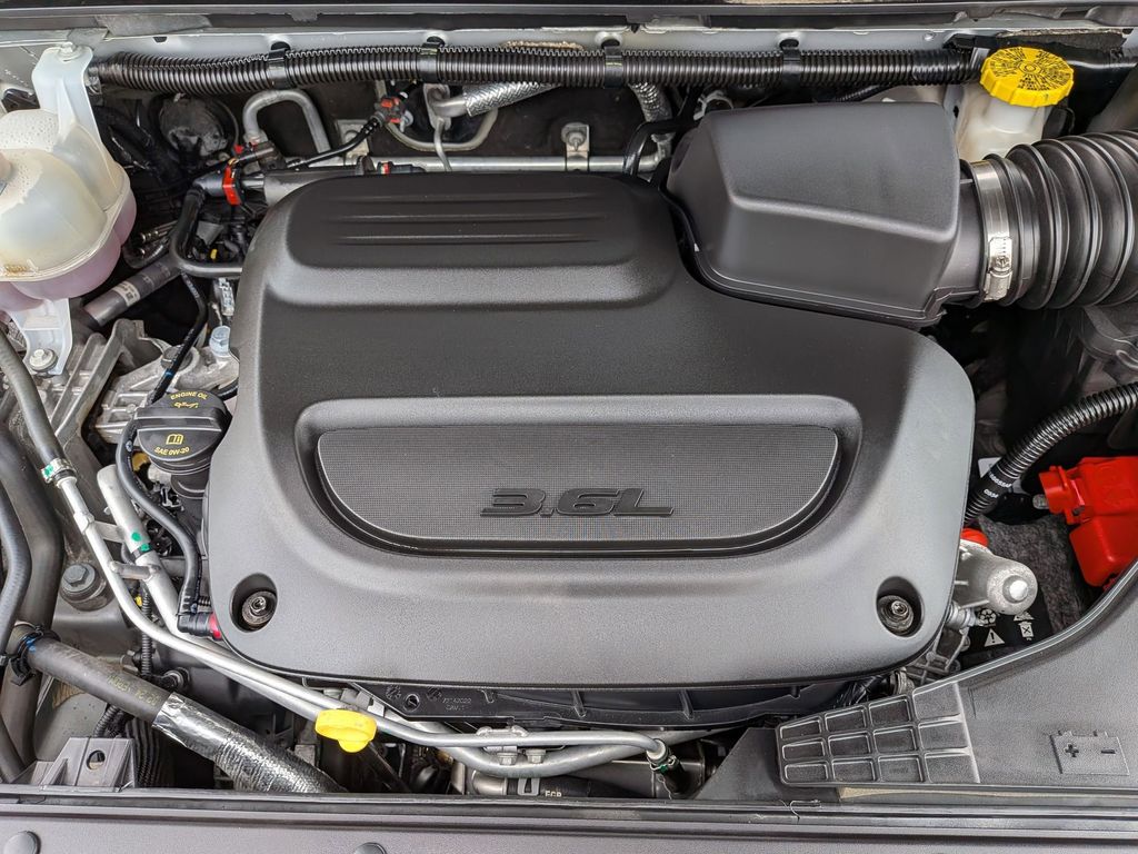 Thumbnail: 2024 Chrysler Pacifica - 33