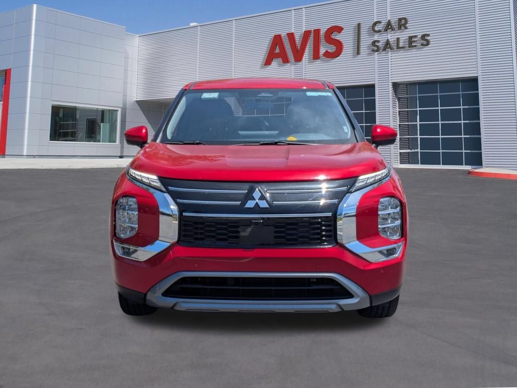 Thumbnail: 2025 Mitsubishi Outlander - 2