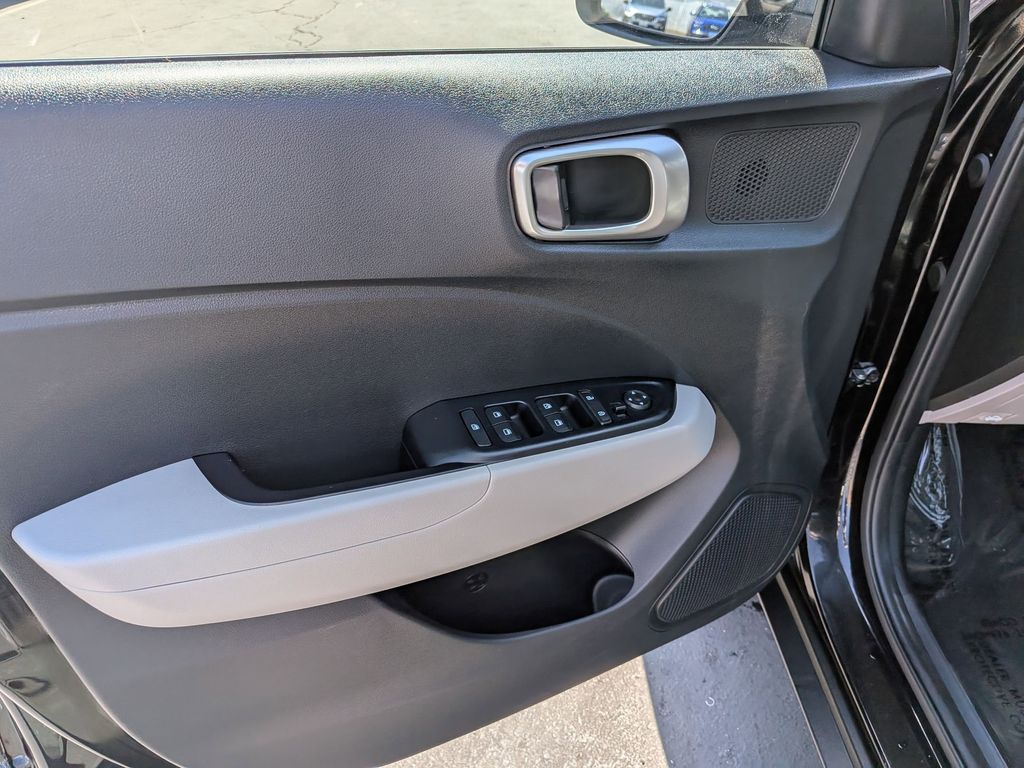 Thumbnail: 2025 Hyundai Venue - 11