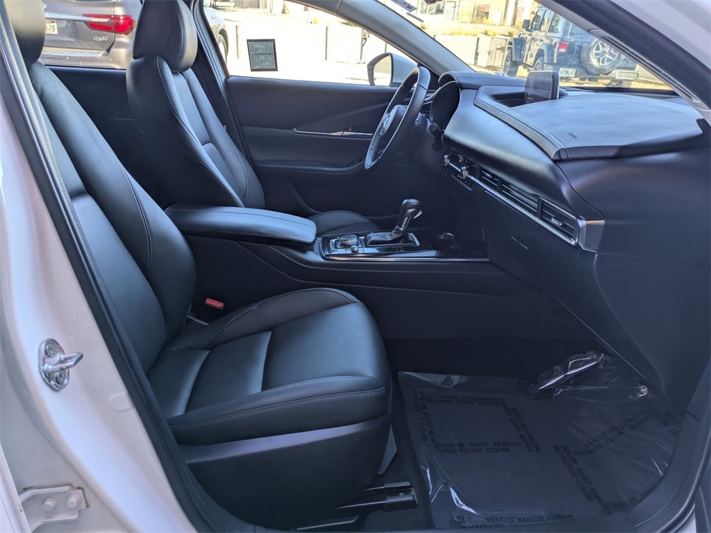 Thumbnail: 2025 Mazda CX-30 - 32