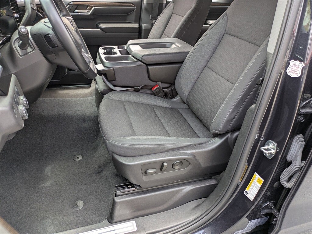 Thumbnail: 2023 Chevrolet Silverado 1500 - 15