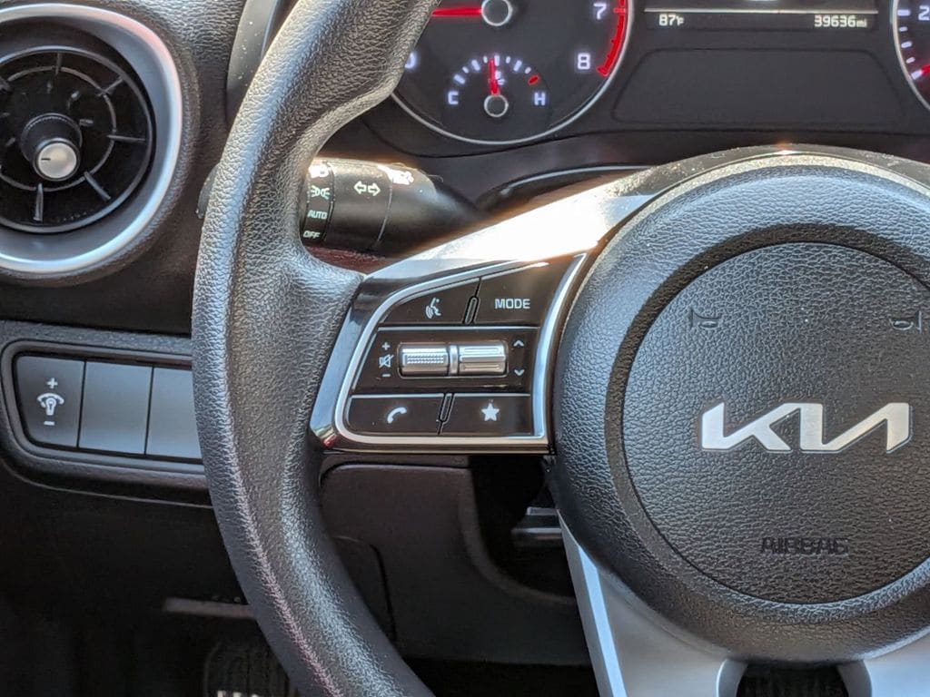 Thumbnail: 2024 Kia Forte - 23