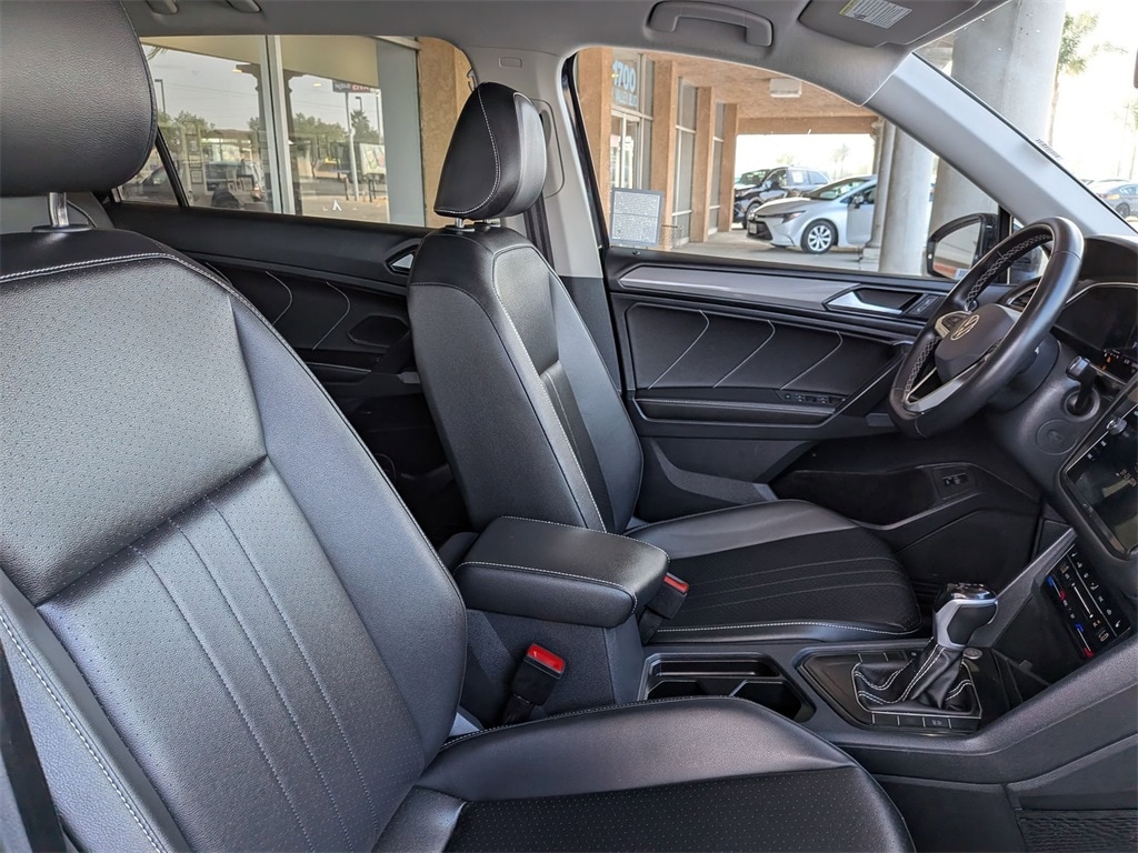 Thumbnail: 2024 Volkswagen Tiguan - 29