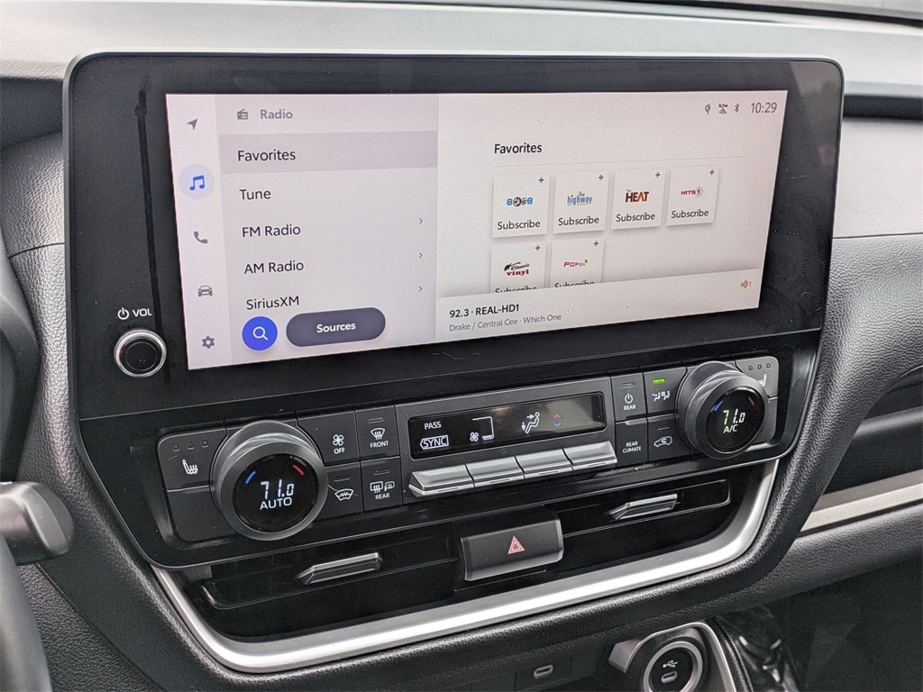 Thumbnail: 2025 Toyota Grand Highlander - 19