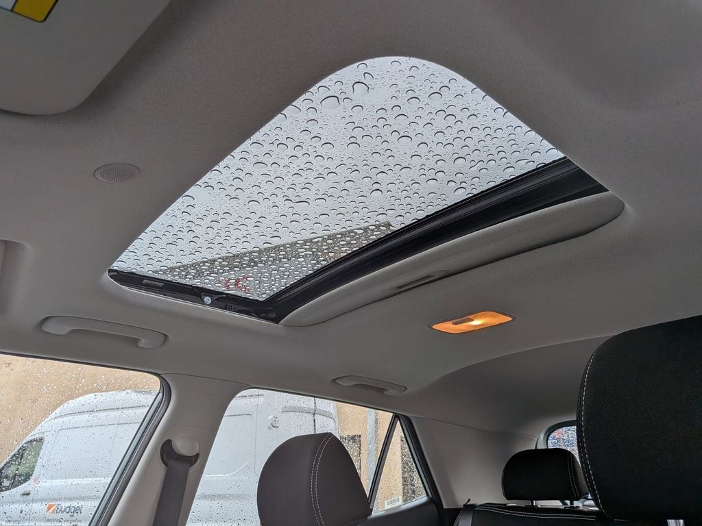 Thumbnail: 2025 Hyundai Venue - 17