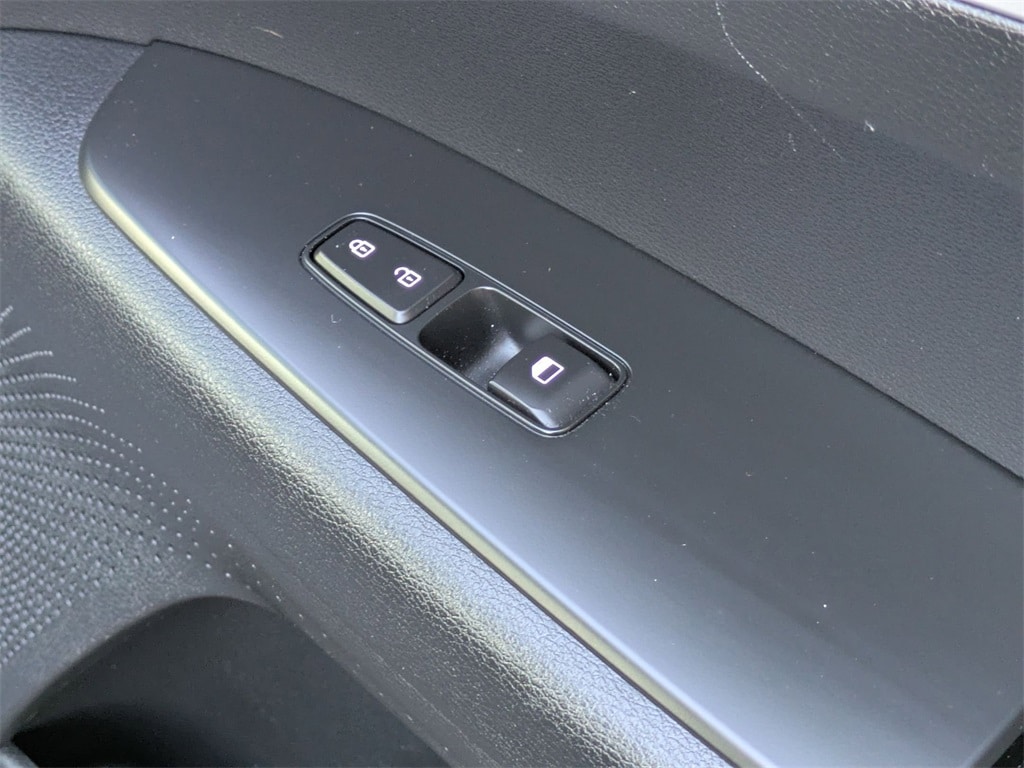 Thumbnail: 2024 Kia Forte - 35