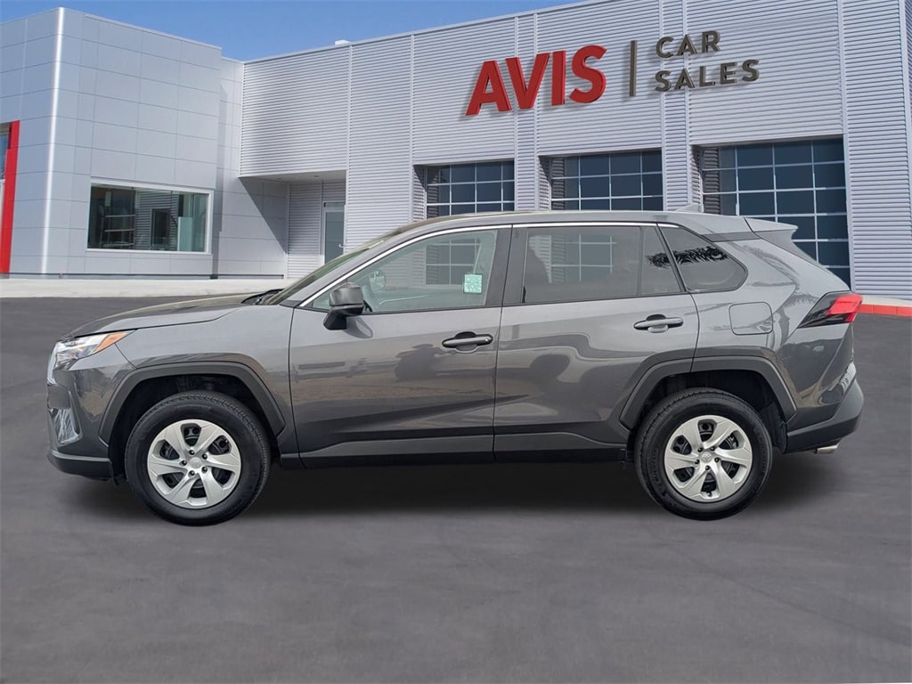 Thumbnail: 2024 Toyota RAV4 - 10