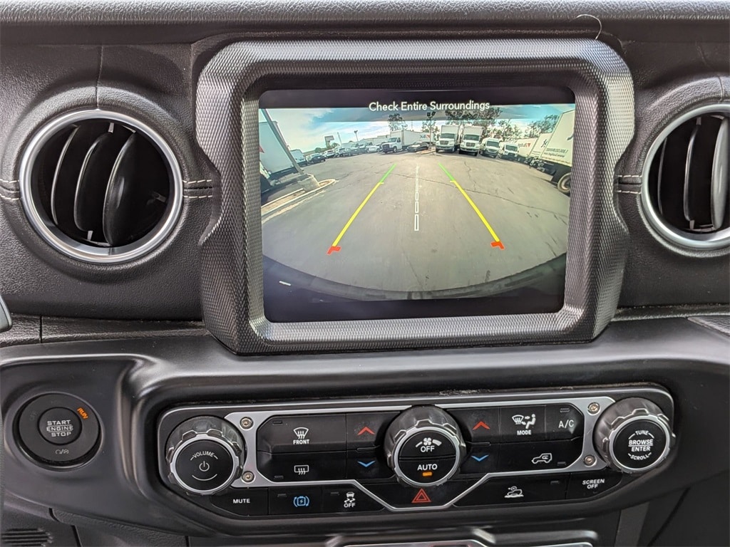 Thumbnail: 2023 Jeep Wrangler - 20