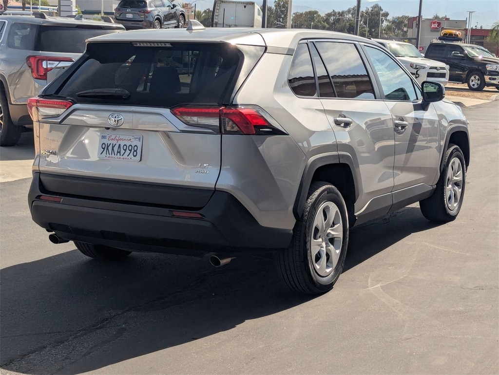 Thumbnail: 2024 Toyota RAV4 - 5