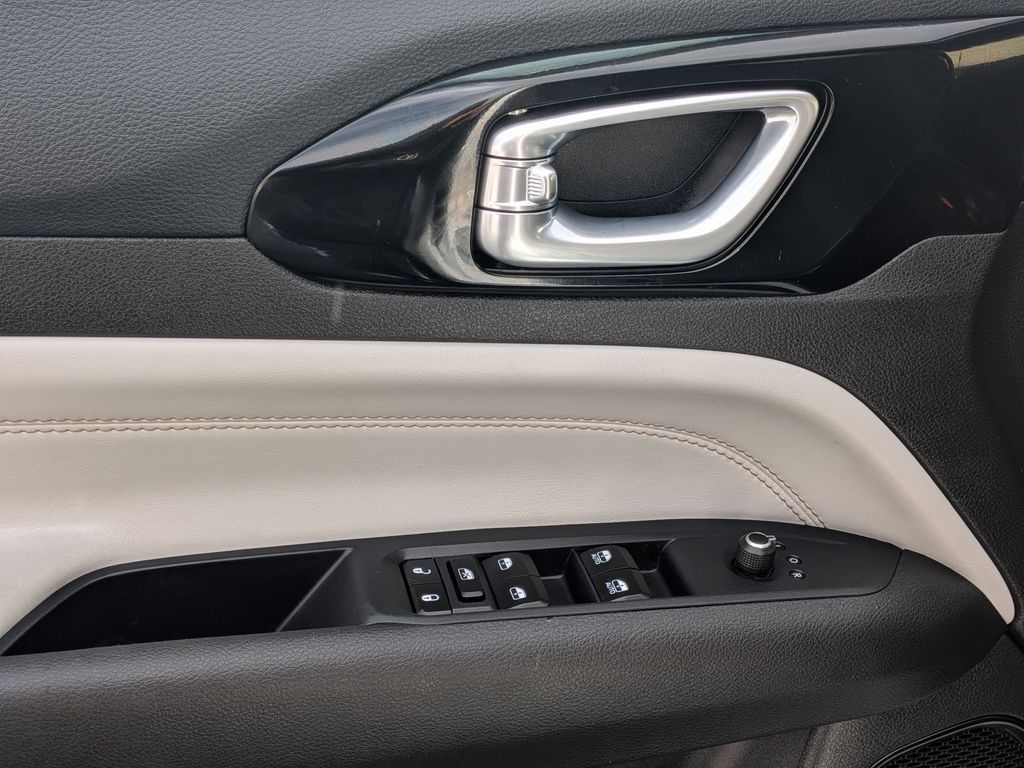 Thumbnail: 2025 Jeep Compass - 13